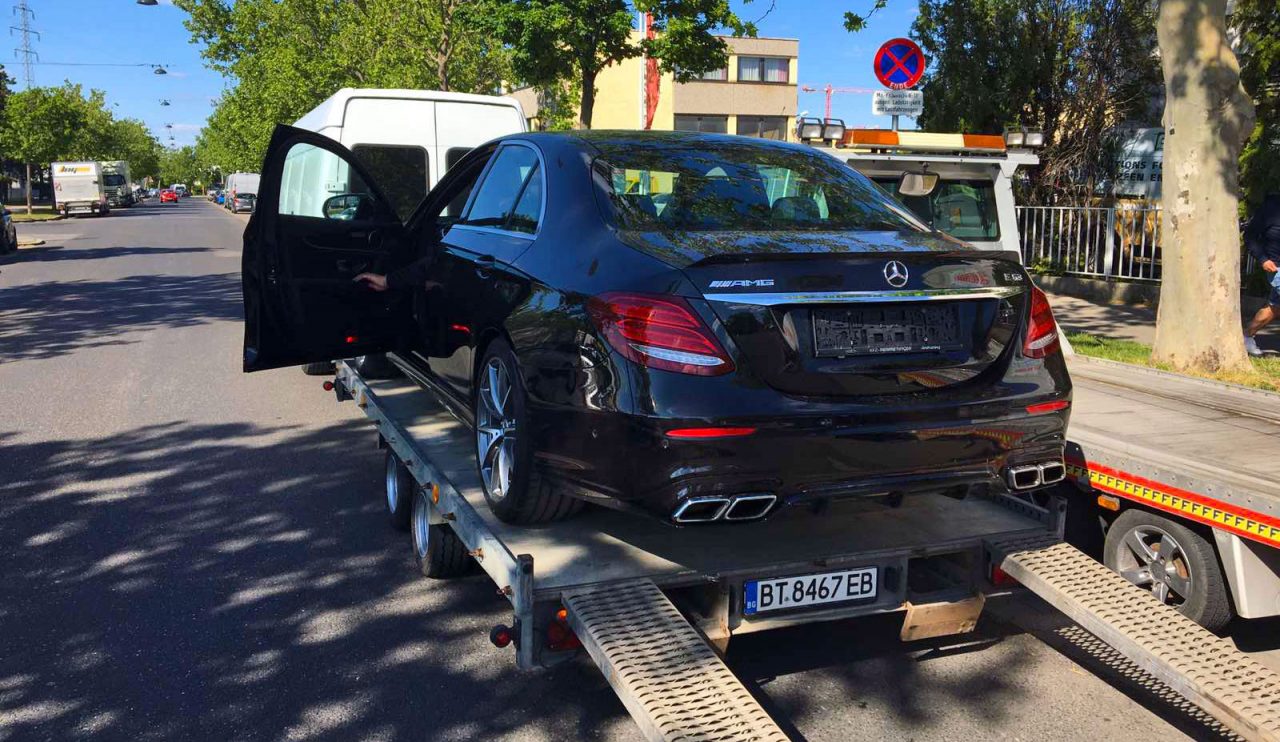 Experience the Best ENCLOSED CAR TRANSPORT SERVICES for Your Vehicle Experience the Best ENCLOSED CAR TRANSPORT SERVICES for Your Vehicle